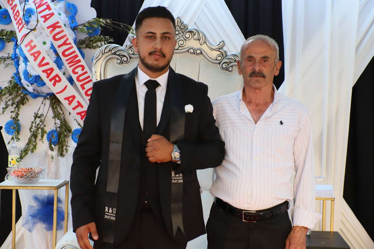 Ertuş Ailesinin Görkemli Düğünü 7