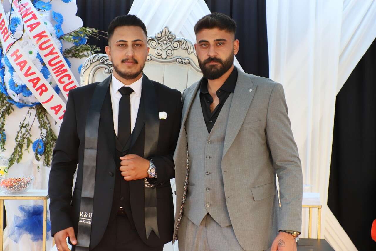 Ertuş Ailesinin Görkemli Düğünü 4