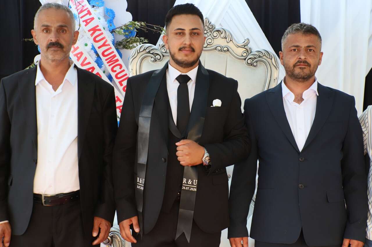 Ertuş Ailesinin Görkemli Düğünü 3