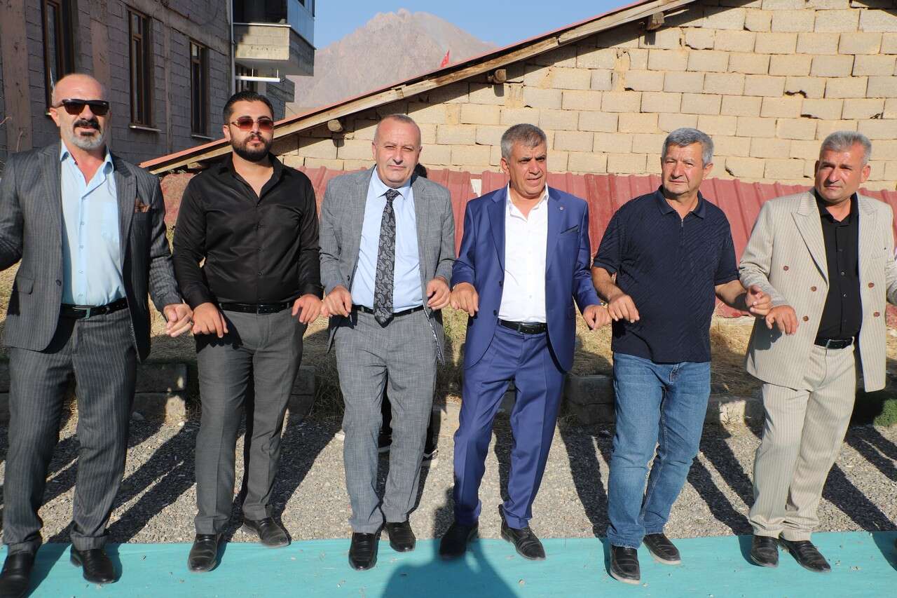 Çetinkaya Ailesinin Görkemli Düğünü 15