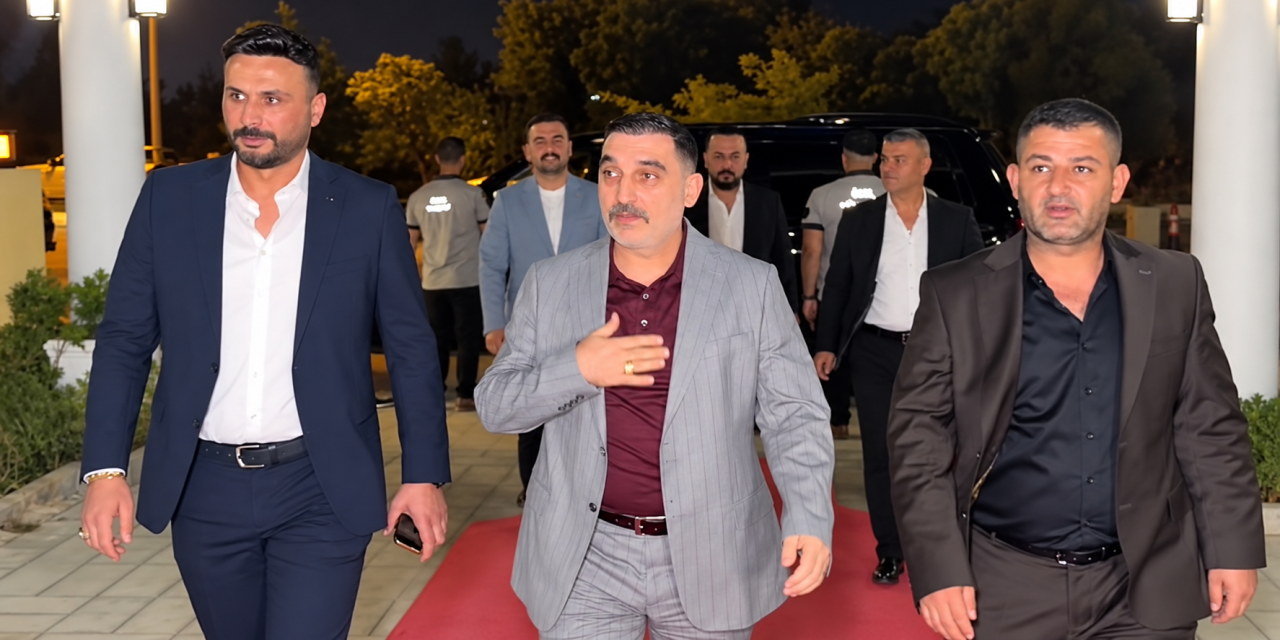 Van’da Dillere Destan Düğün: Damada 44 Milyon TL, Geline Kilolarca Altın Takıldı 20