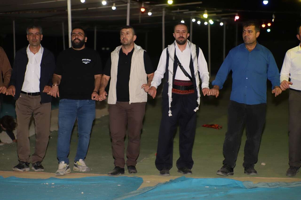 Kaya Ailesinin Görkemli Düğünü 32