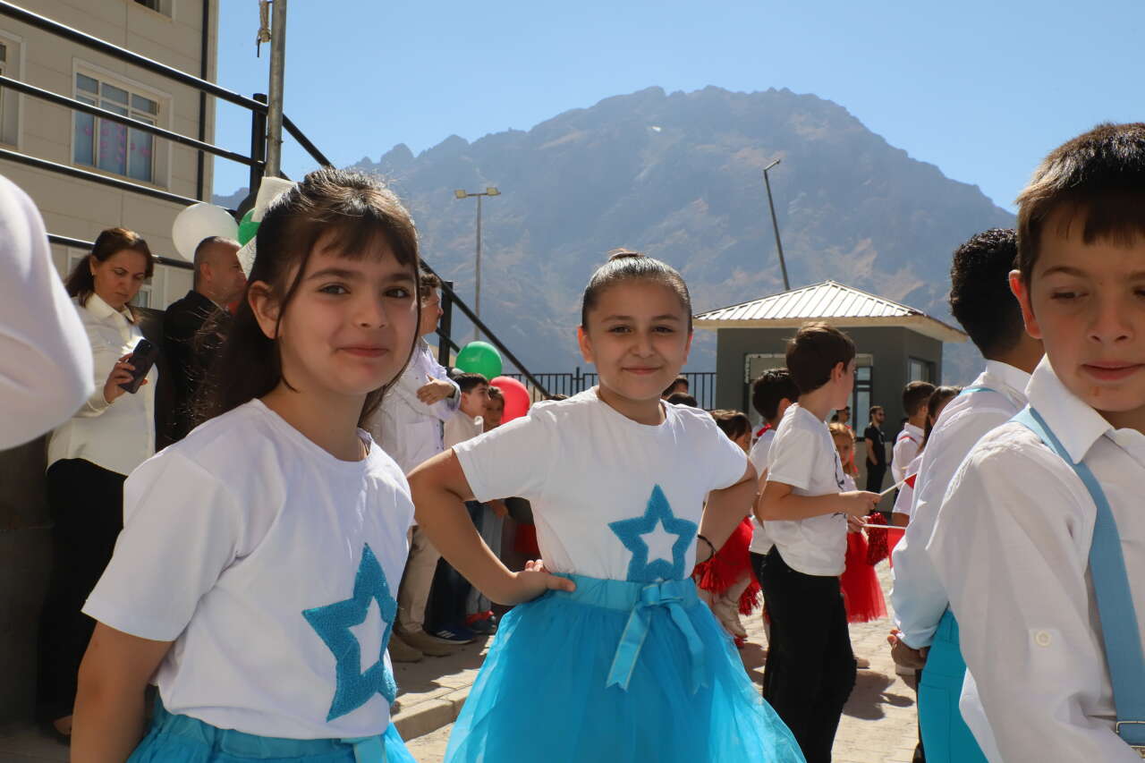 Hakkari’de İlköğretim Haftası coşkusu 22