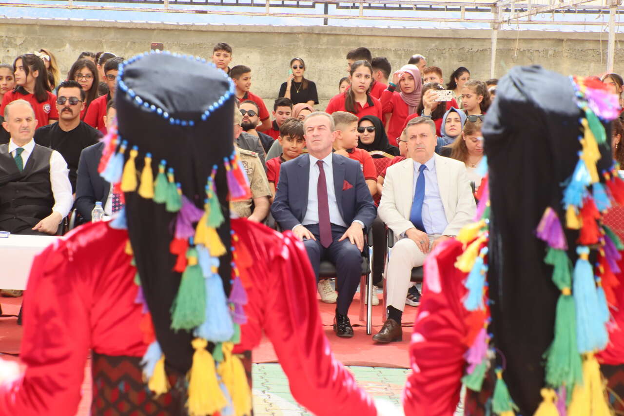 Hakkari’de İlköğretim Haftası coşkusu 4