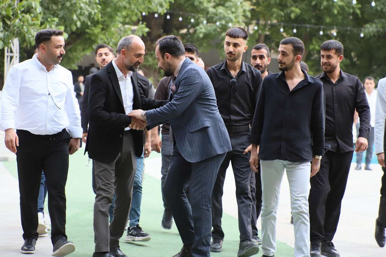 Demir Ailesinin Görkemli Düğünü 3