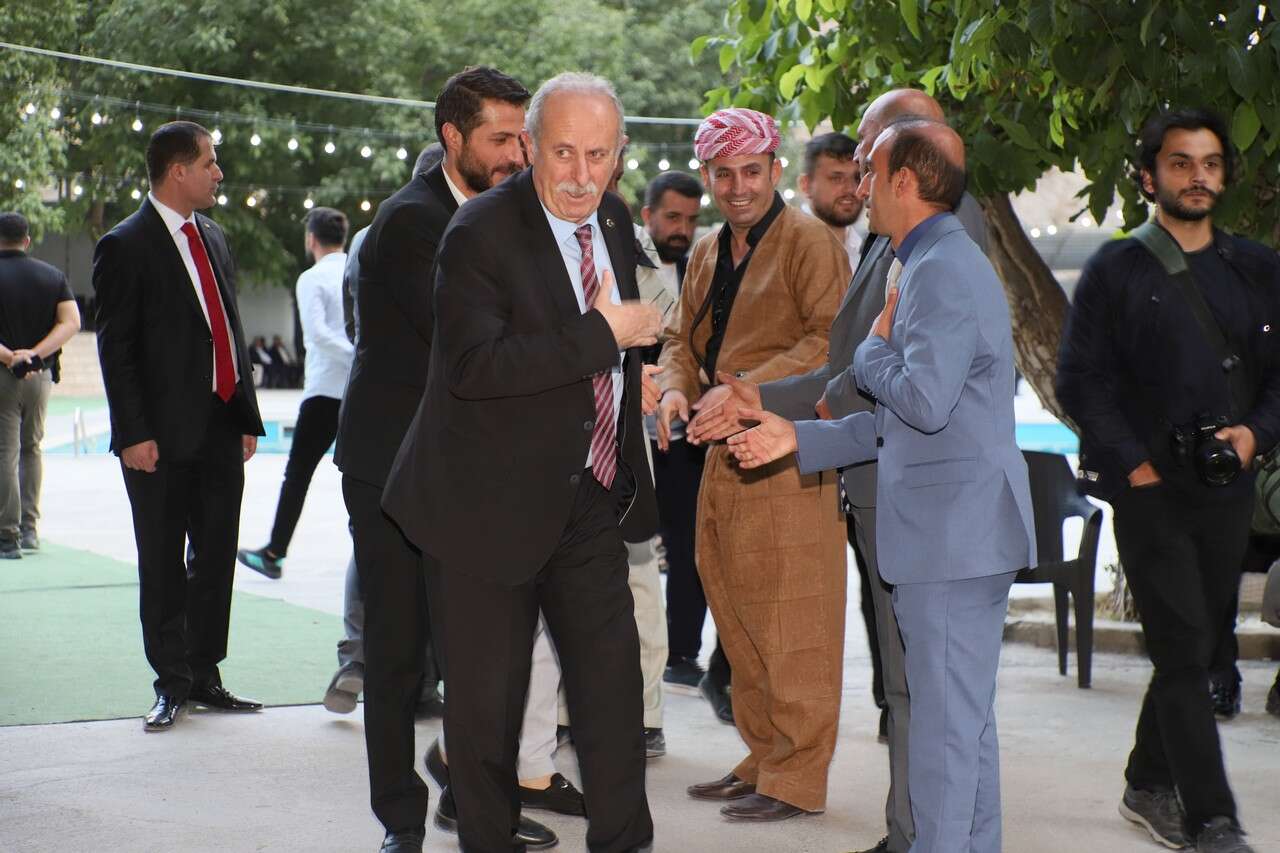 Demir Ailesinin Görkemli Düğünü 42