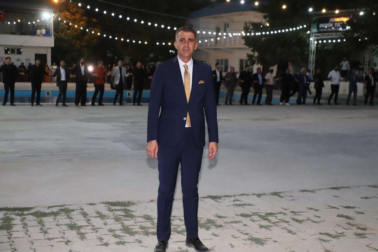 Demir Ailesinin Görkemli Düğünü 49