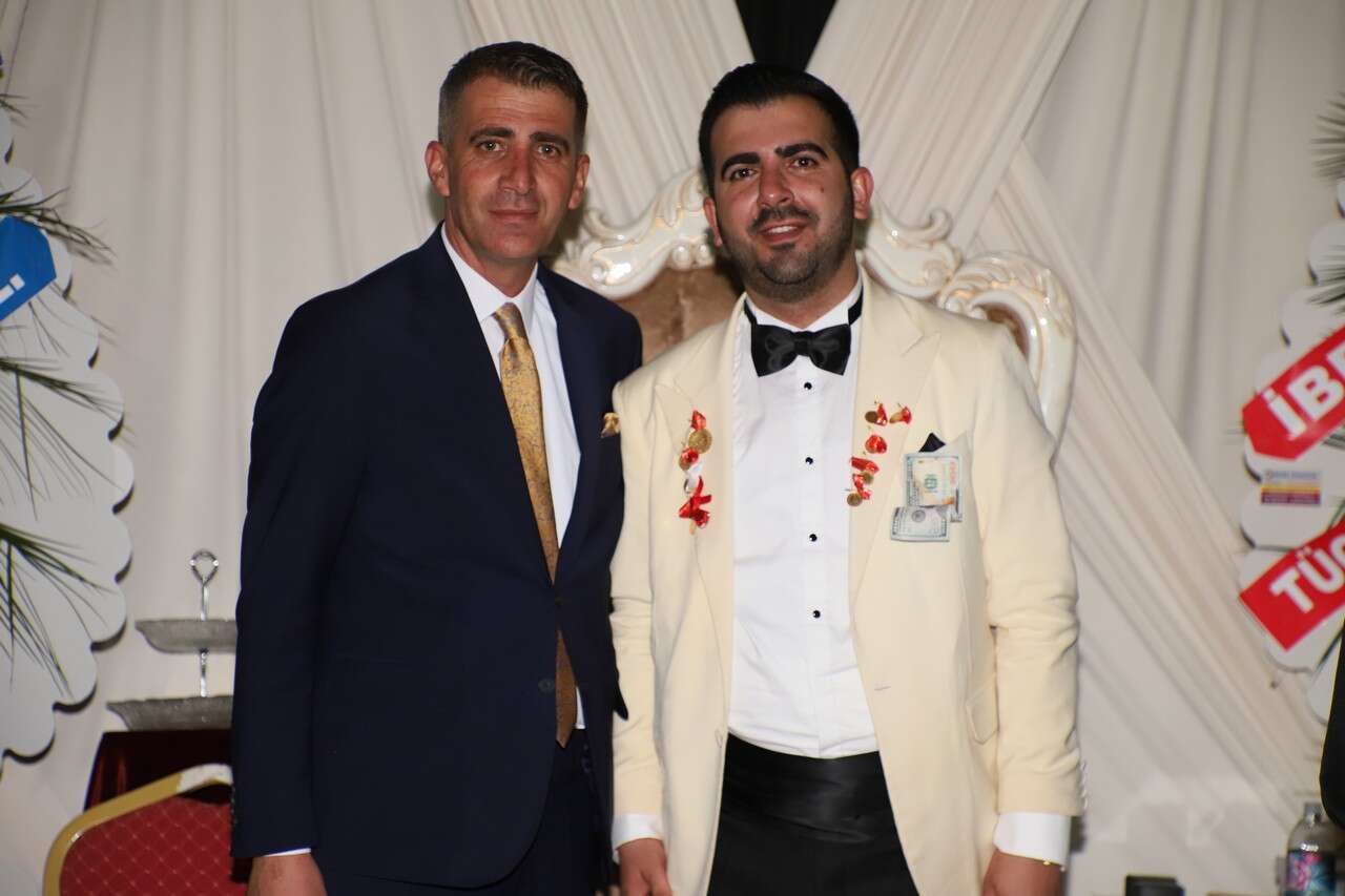 Demir Ailesinin Görkemli Düğünü 50