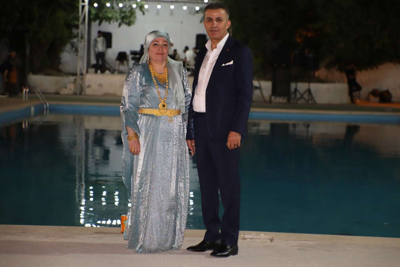 Demir Ailesinin Görkemli Düğünü 60