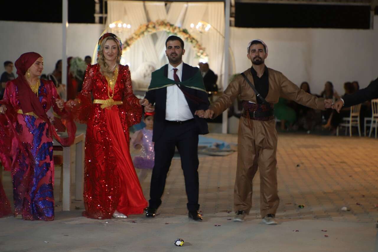 Demir Ailesinin Görkemli Düğünü 55