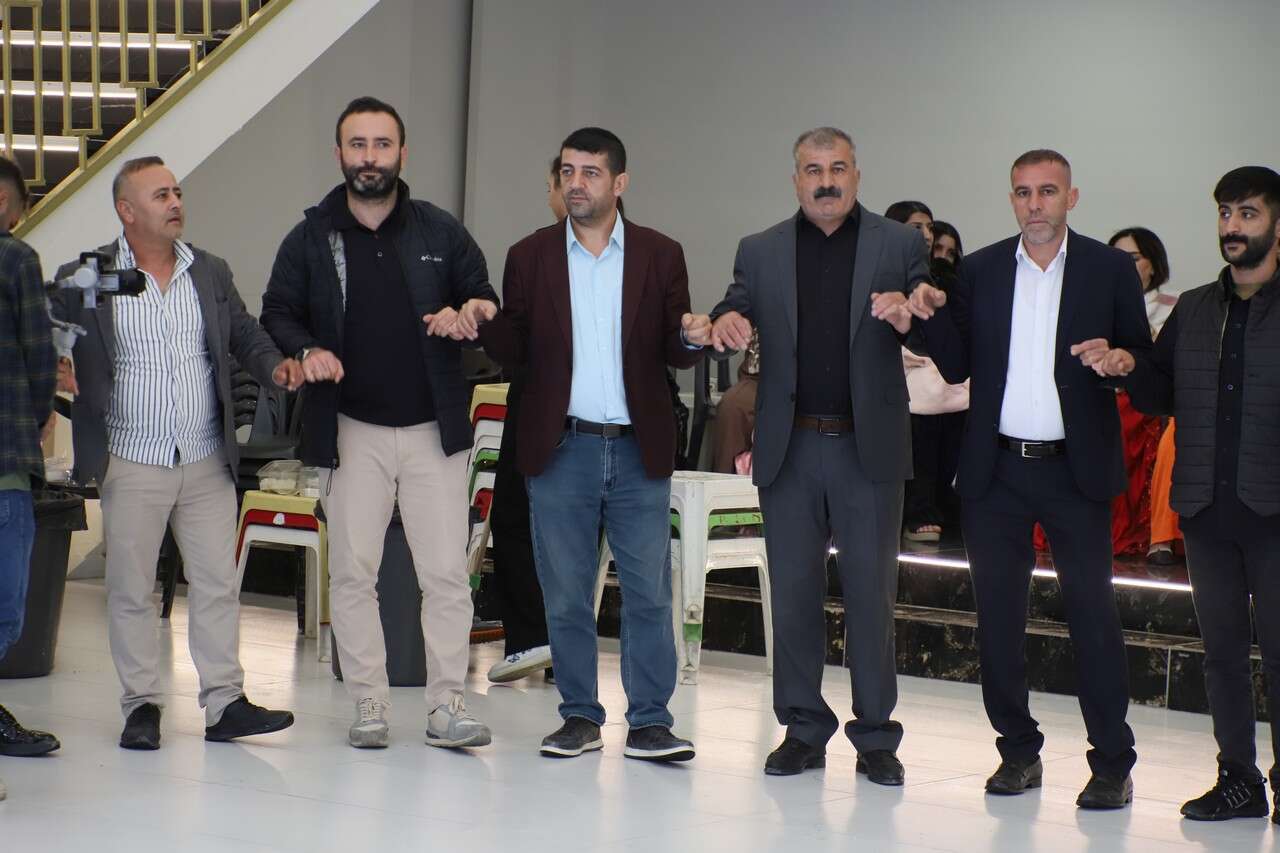 Gür Ailesinin Görkemli Düğünü 35