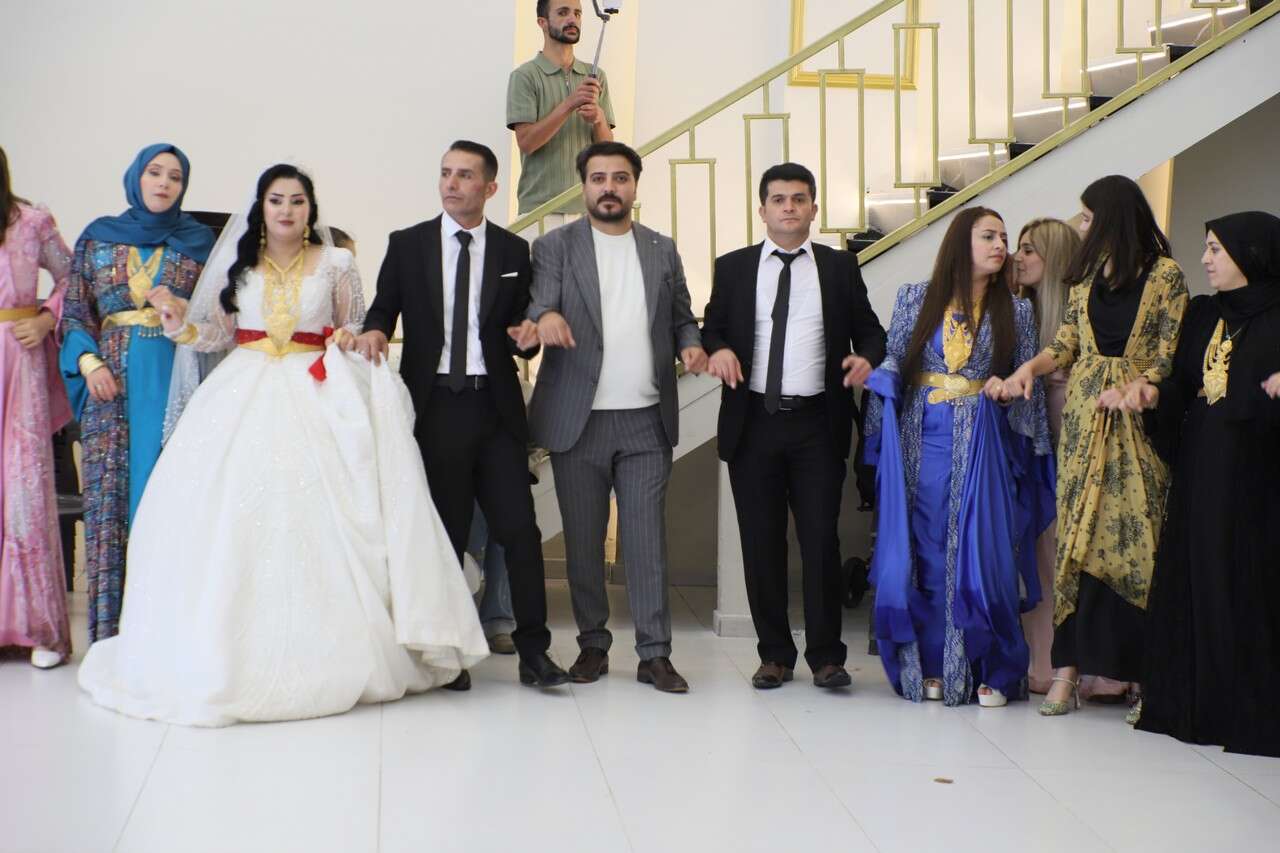 Gür Ailesinin Görkemli Düğünü 30