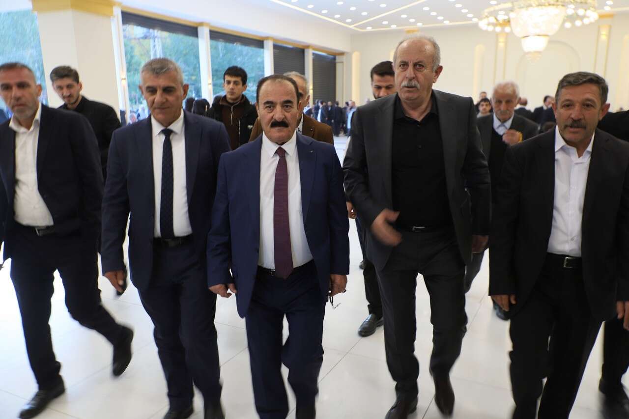 Gür Ailesinin Görkemli Düğünü 28