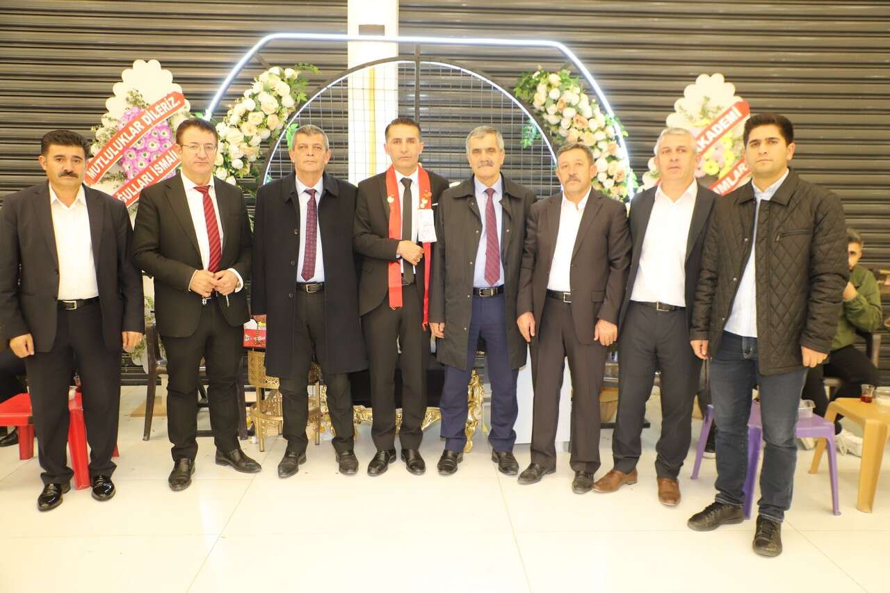 Gür Ailesinin Görkemli Düğünü 18