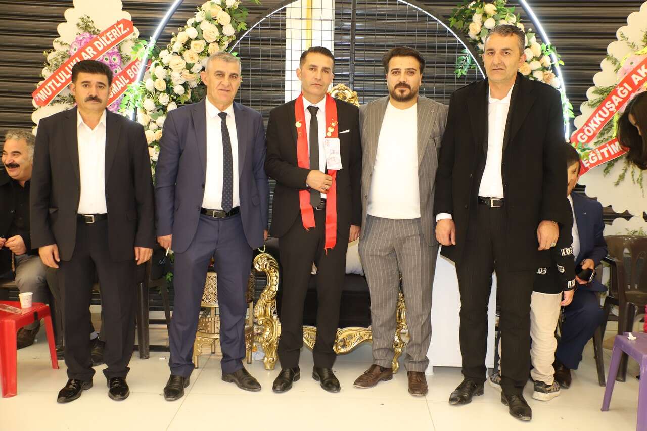 Gür Ailesinin Görkemli Düğünü 8