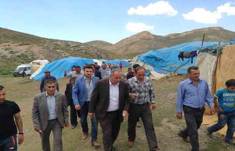 Başkan Keskin yayladakilerle bayramlaştı 4