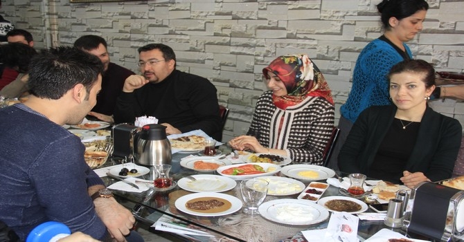 Doktorlara kaynaşma kahvaltısı 7
