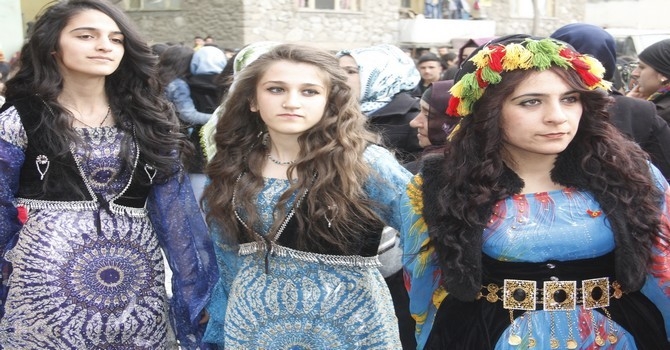 Hakkari'de 8 mart kutlamaları 2015 21