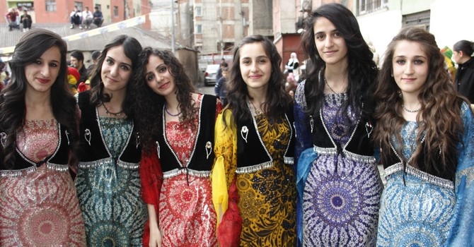 Hakkari'de 8 mart kutlamaları 2015 23