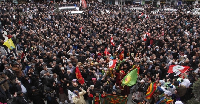 Milletvekili adaylarına coşkulu karşılama 15