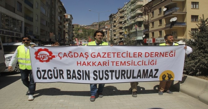 Hakkari’de 1 mayıs coşkusu 12