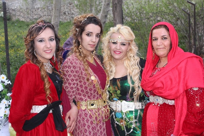 02-03- Mayıs 2015 Hakkari düğünleri 26