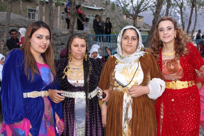 02-03- Mayıs 2015 Hakkari düğünleri 28