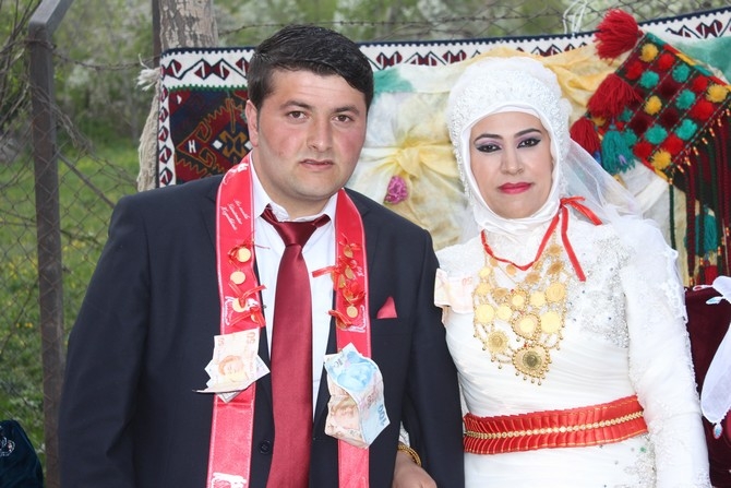 02-03- Mayıs 2015 Hakkari düğünleri 3