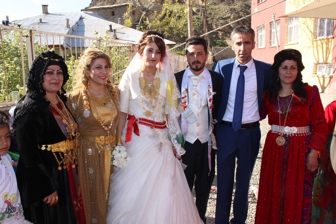 02-03- Mayıs 2015 Hakkari düğünleri 32