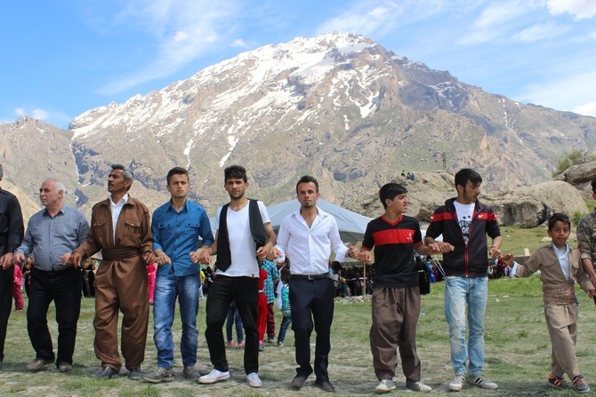 02-03- Mayıs 2015 Hakkari düğünleri 37