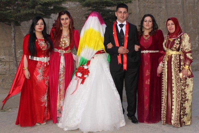 02-03- Mayıs 2015 Hakkari düğünleri 56