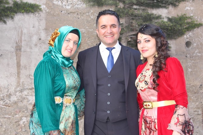 02-03- Mayıs 2015 Hakkari düğünleri 59