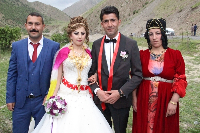 9-10 2015 Mayıs Ayı Hakkari Düğünleri 9