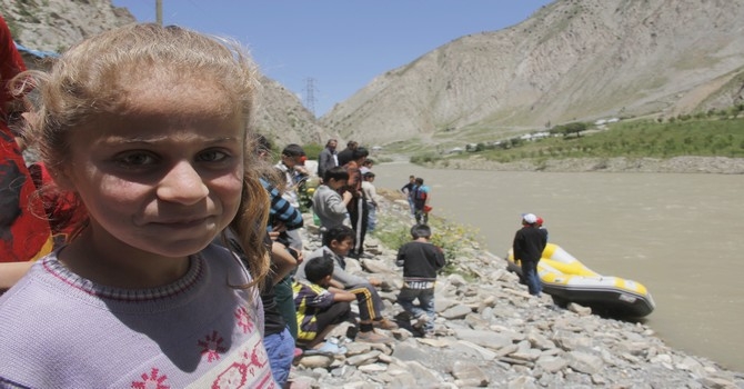 Hakkari'de rafting heyecanı 5