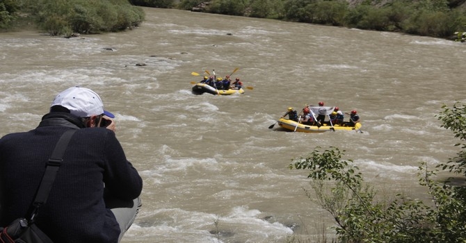 Hakkari'de rafting heyecanı 8