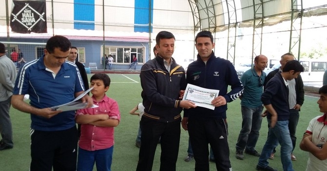 Turnuva şampiyonları belirlendi 22