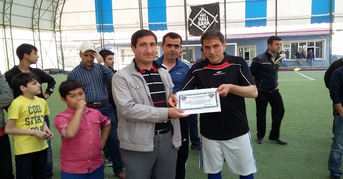 Turnuva şampiyonları belirlendi 27