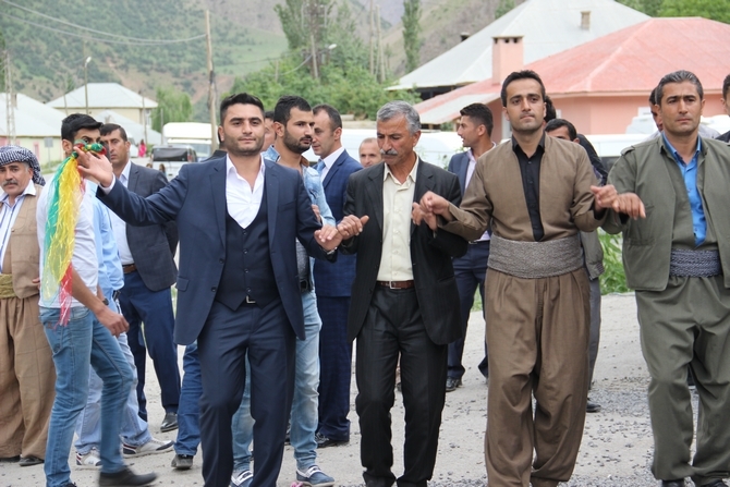 23-24-2015 Mayıs Ayı Hakkari Düğünleri (2) 11