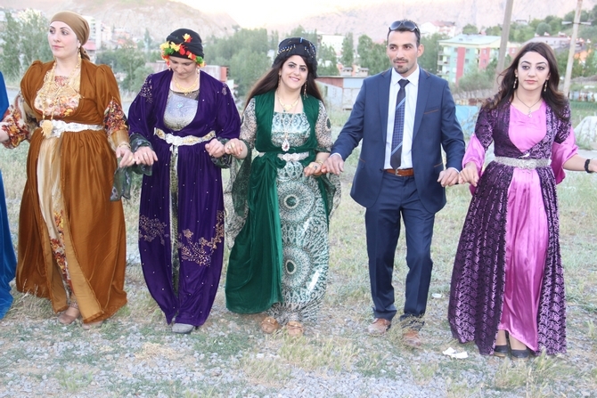 13-14-2015 Haziran Ayı Hakkari Düğünleri 32