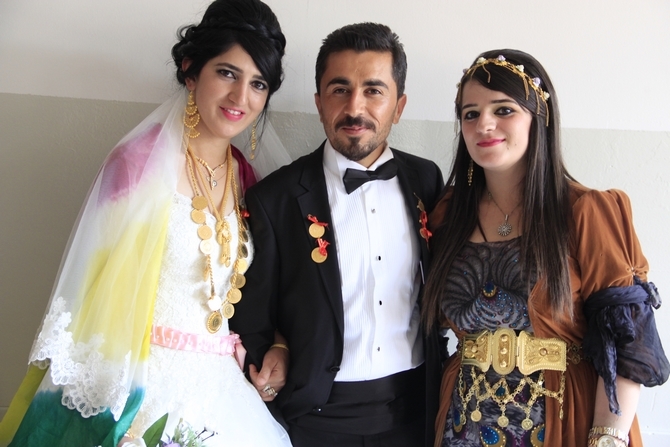 08-09-2015 Ağustos Ayı Hakkari Düğünleri 14