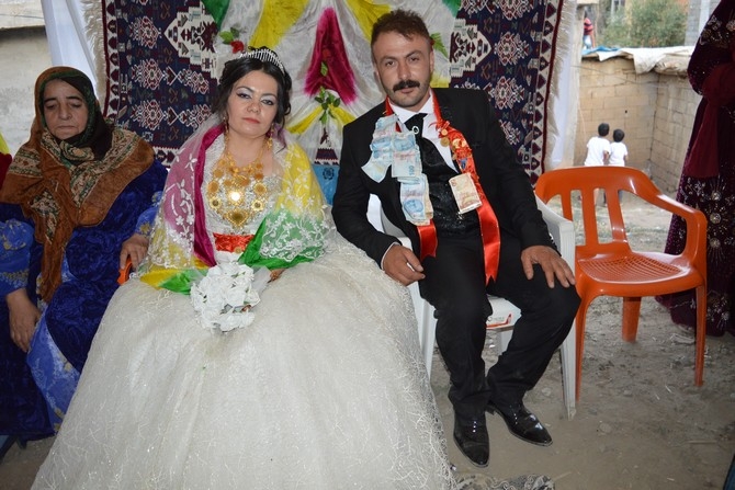 22-23-2015 Ağustos Ayı Hakkari Düğünleri(2) 15