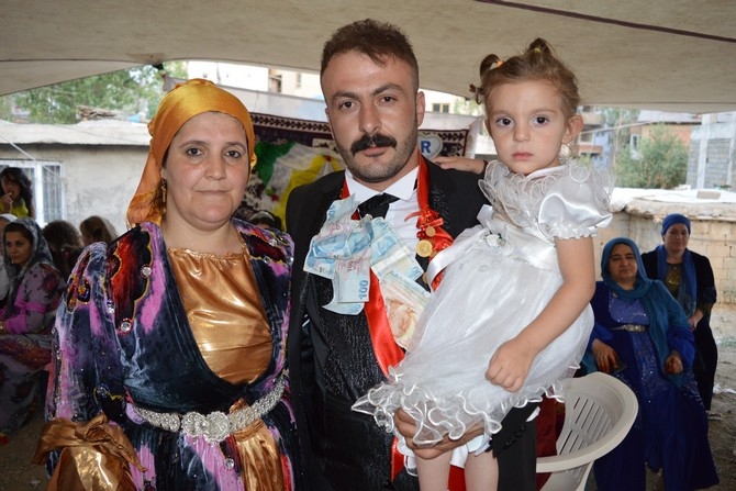 22-23-2015 Ağustos Ayı Hakkari Düğünleri(2) 26