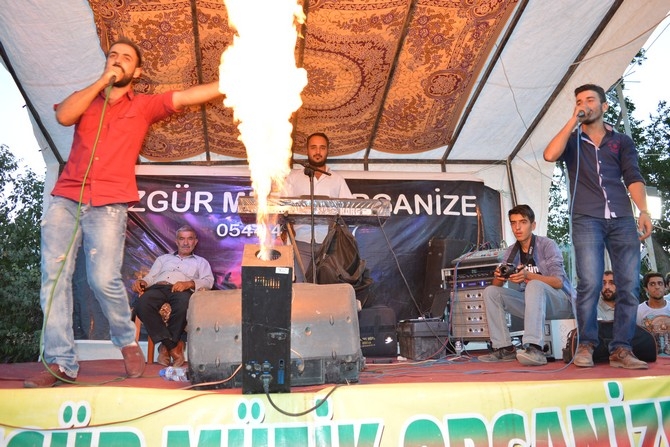 22-23-2015 Ağustos Ayı Hakkari Düğünleri(2) 28