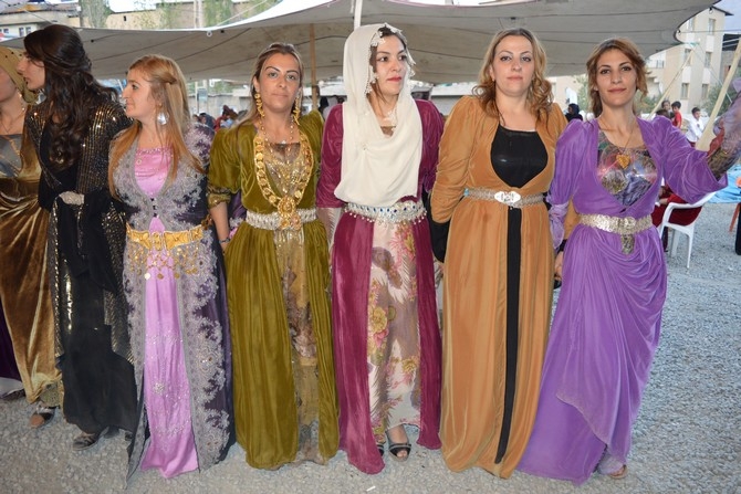 22-23-2015 Ağustos Ayı Hakkari Düğünleri(2) 29