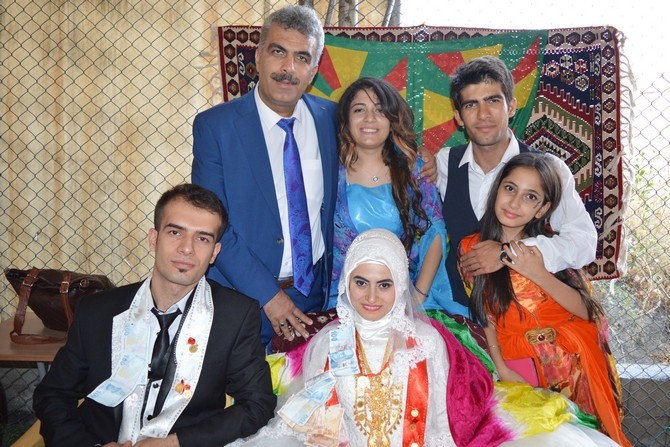 22-23-2015 Ağustos Ayı Hakkari Düğünleri(2) 6