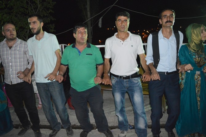 22-23-2015 Ağustos Ayı Hakkari Düğünleri(2) 69