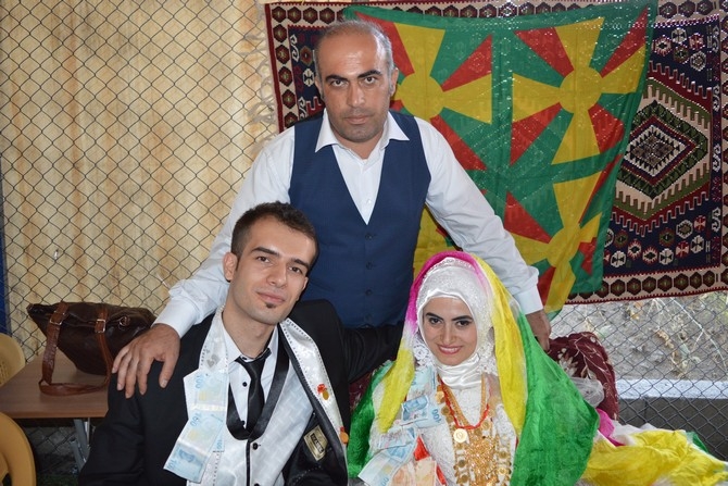 22-23-2015 Ağustos Ayı Hakkari Düğünleri(2) 9