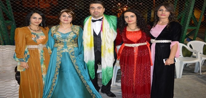 Akdağ ile Topuz ailesinin mutlu günü 21