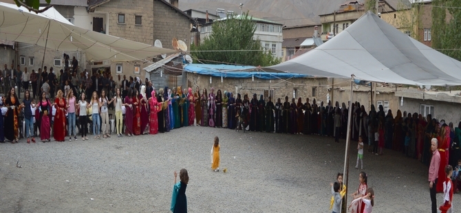 05-06-2015 Eylül Ayı Hakkari Düğünleri 102