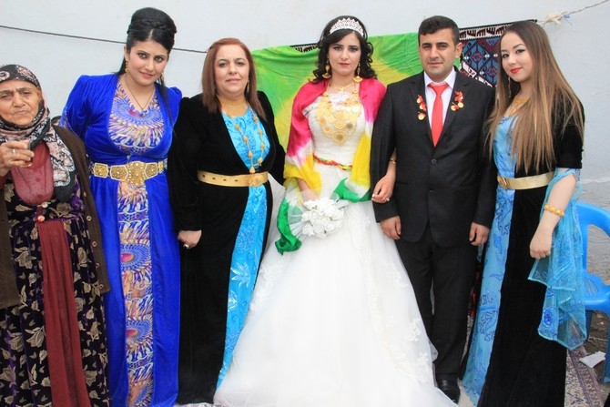 05-06-2015 Eylül Ayı Hakkari Düğünleri 42